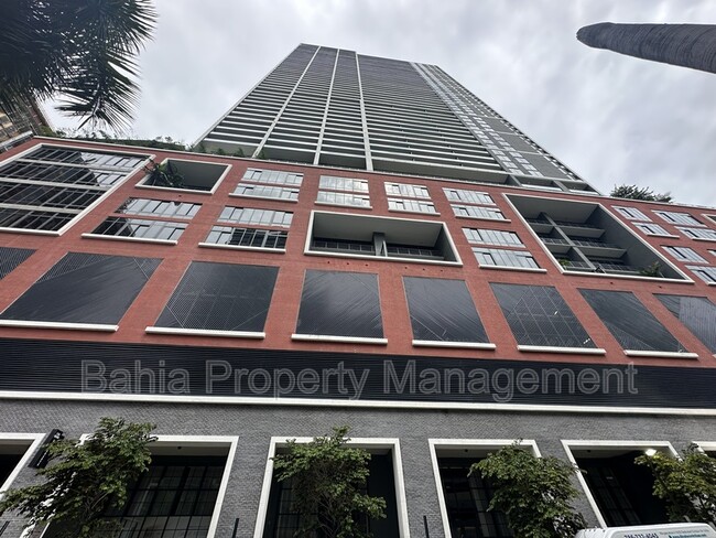 Photo - 601 NE 1st Ave Apartment