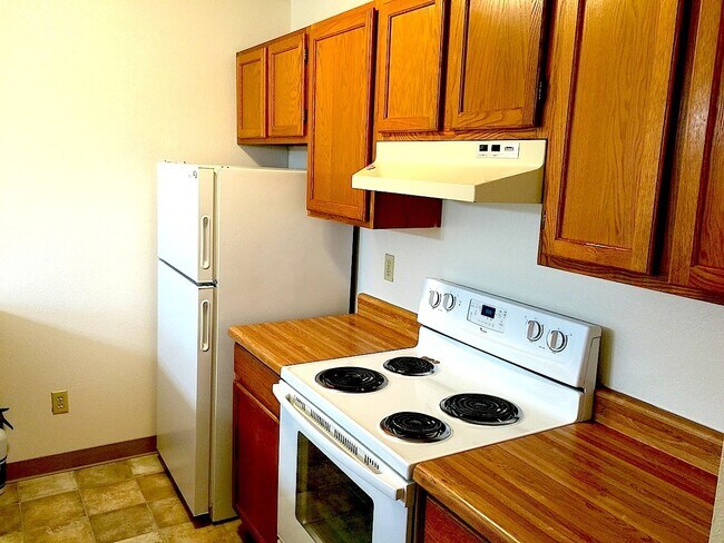 Foto del edificio - Great ground level 2bedroom with washer & ...