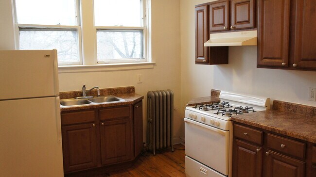 Foto del edificio - 2948 N Albany Ave