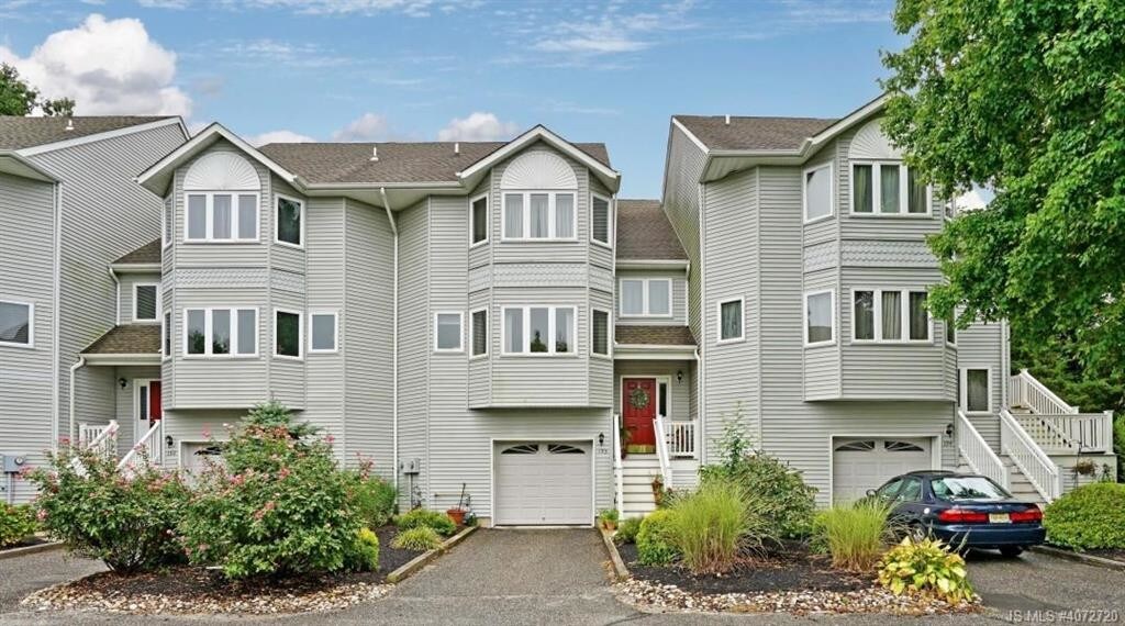 193 Muskflower Ct, Toms River, NJ 08753 Condo for Rent in Toms River