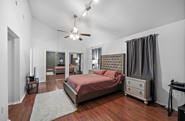Foto del edificio - 15167 Kimberley Ct