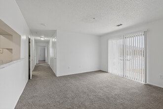 Building Photo - Warner Park Commons