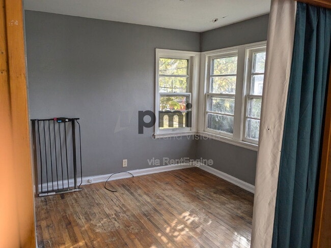 Building Photo - 600 E Jefferson Ave