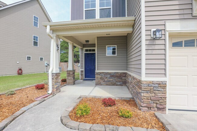 Building Photo - The Landing at Mill Creek community!  Washer / Dryer included