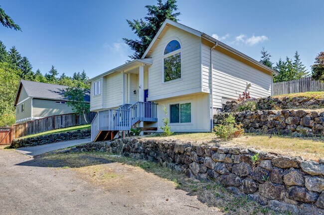 Photo - Poulsbo Home