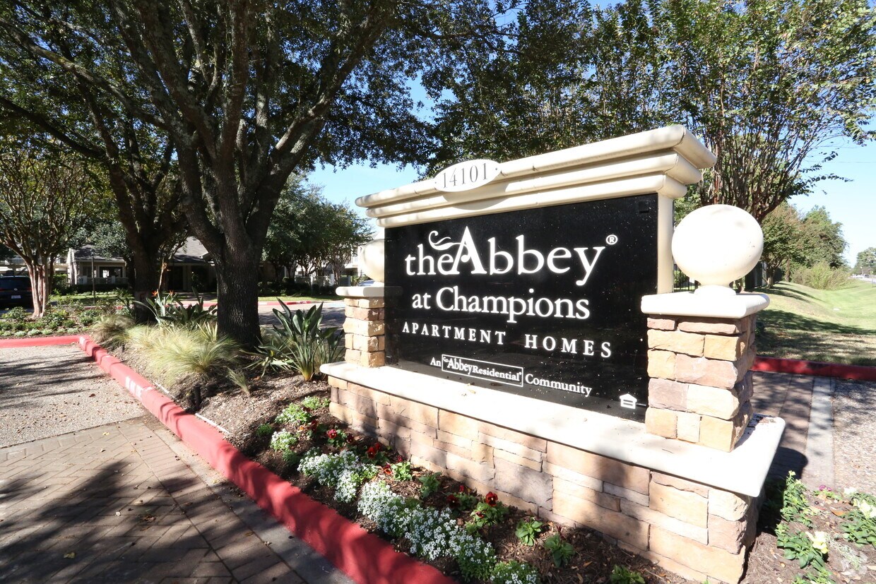 The Abbey at Champions Apartments Houston, TX