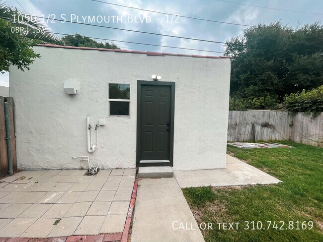 Building Photo - Beautiful Studio for rent!