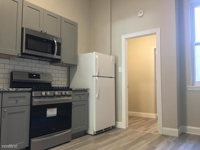 Foto del edificio - 3222 Powelton Ave