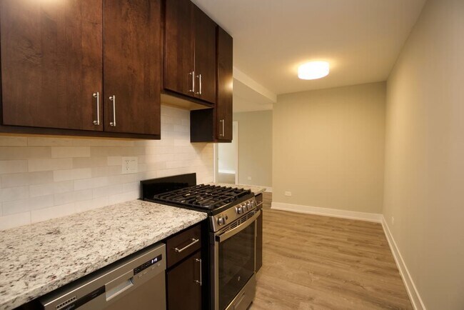 Foto del edificio - 430 W Barry Ave