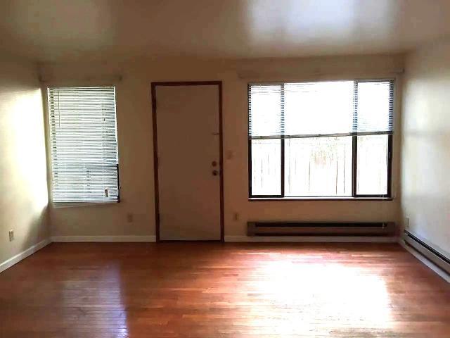 Primary Photo - 2 bedroom in Seattle WA 98115