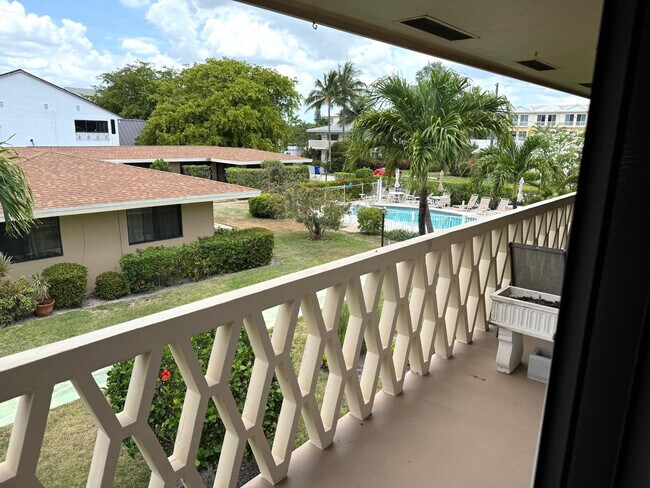 Foto del edificio - 3208 SE 11th St