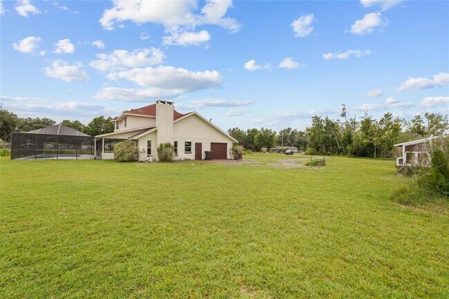 Building Photo - 3101 Lake Lowery Rd