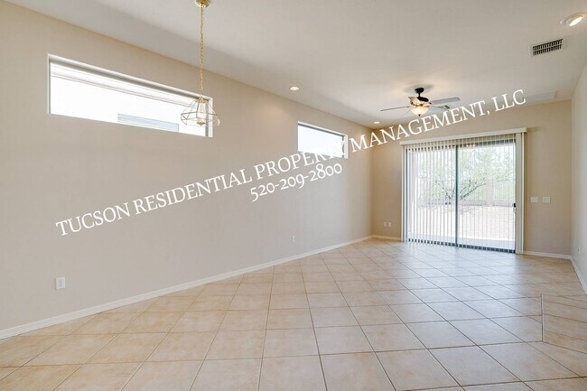 Foto del edificio - 13620 E High Plains Ranch St