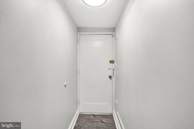 Foto del edificio - 5431 Connecticut Ave NW