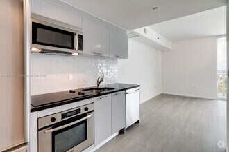 Building Photo - 50 Biscayne Blvd