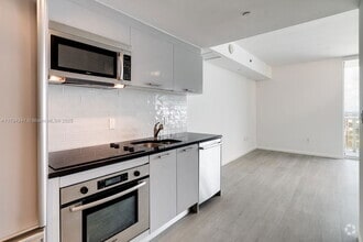 Building Photo - 50 Biscayne Blvd