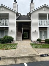 Building Photo - 7117 W Friendly Ave