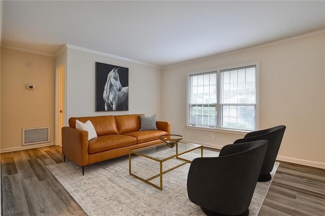 Foto del edificio - 111 Maison Pl NW