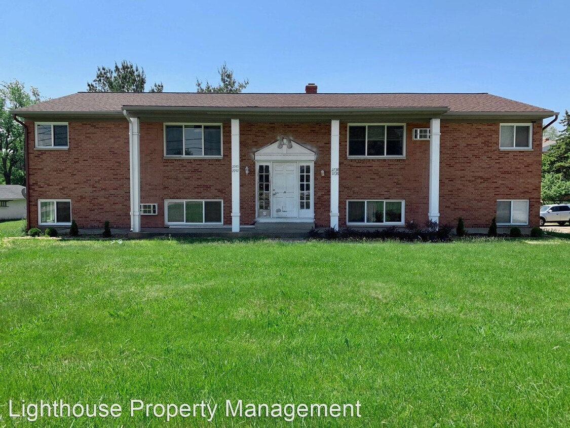 Primary Photo - 2736-2742 44th St SE