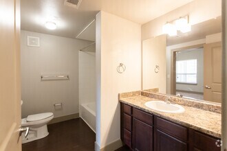1BR 1BA - 763 SF - The Azure Apartment Homes
