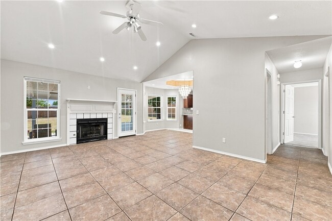 Building Photo - 1701 S Beth Dr