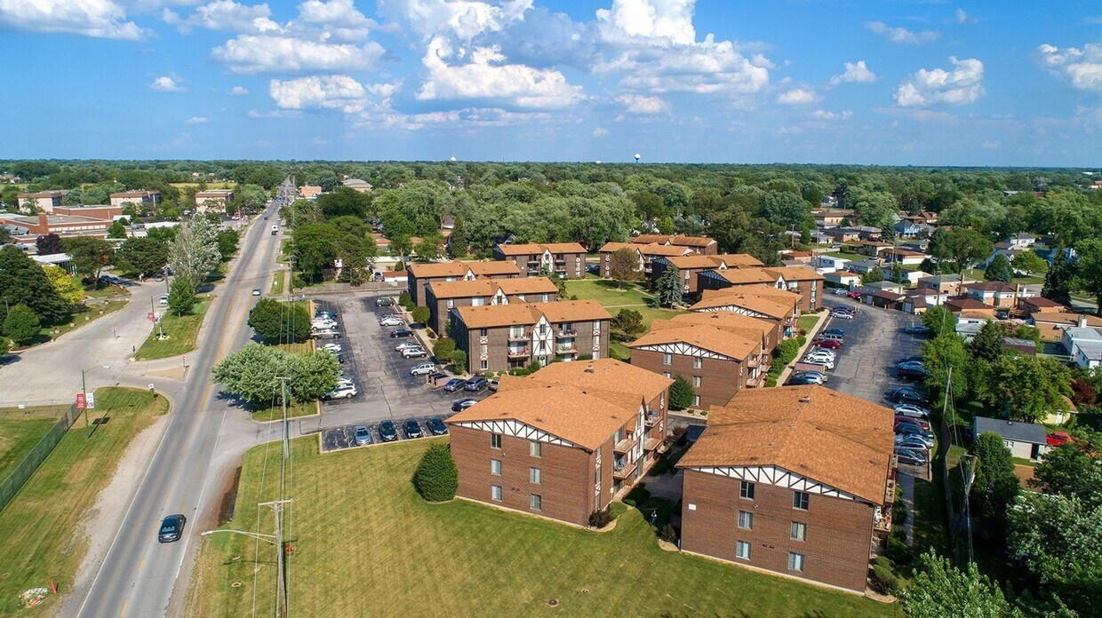 Primary Photo - 11501 S Villa Ct