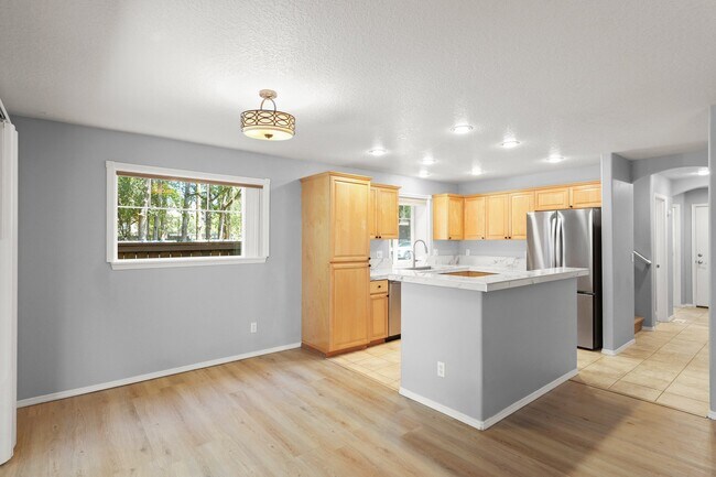 Foto del edificio - 793 NE 61st Ct