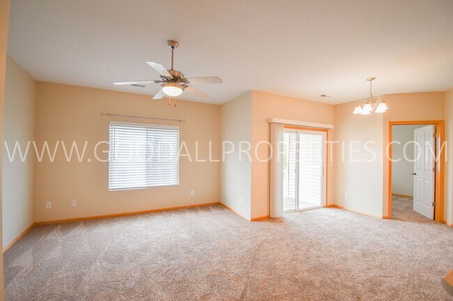 Foto del edificio - 10320 Norfolk Ct