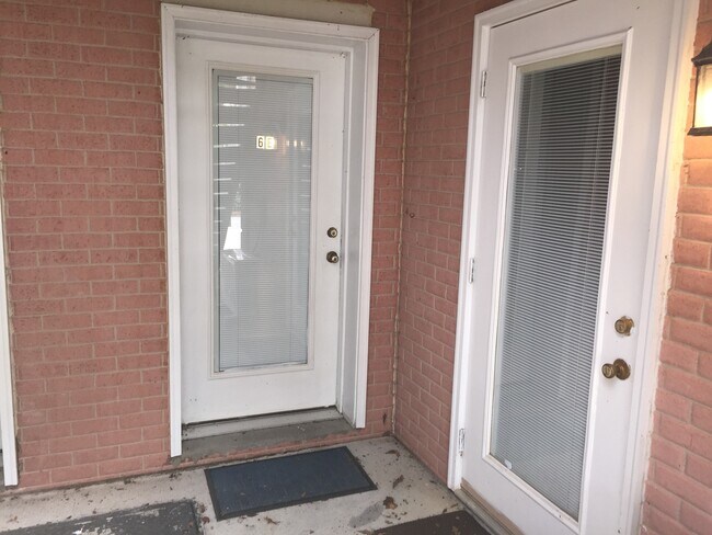 Foto del edificio - Beautiful 1 Bedroom 1 Bathroom Efficiency ...