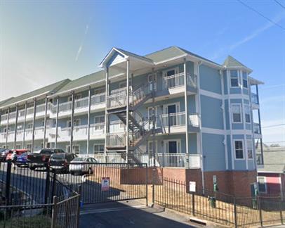Building Photo - 1603 Queen Anne Way