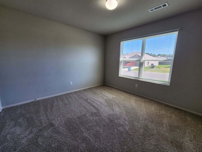 Building Photo - 4409 Olympic Dr