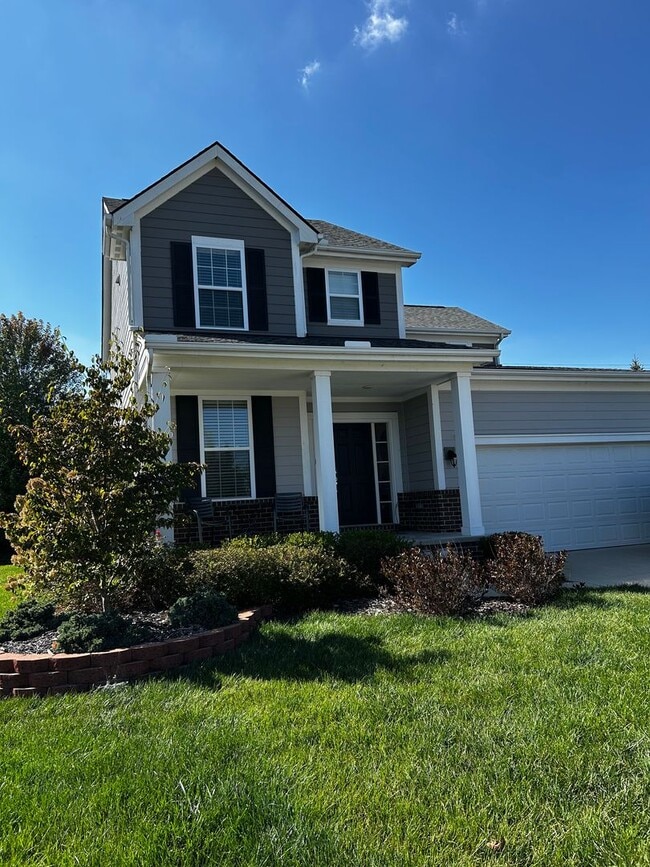 Building Photo - 8144 Barrington Dr