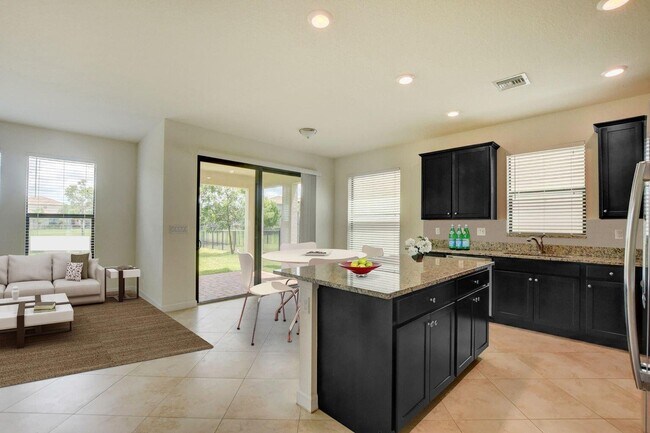 Building Photo - 4568 Willow Basin Wy