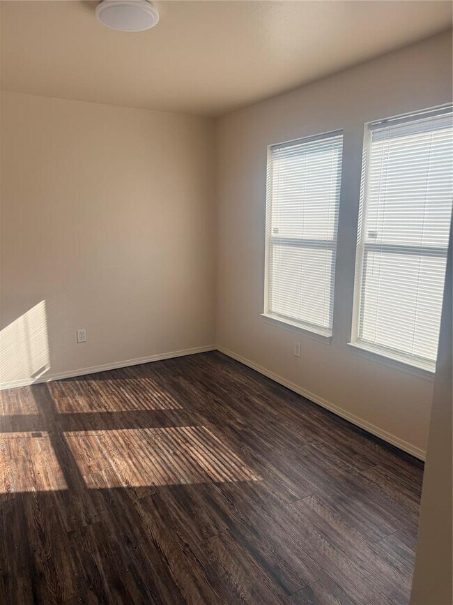 Foto del edificio - 1609 NW 150th Terrace