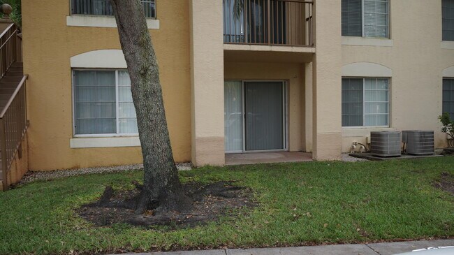 Foto del edificio - 4271 San Marino Blvd