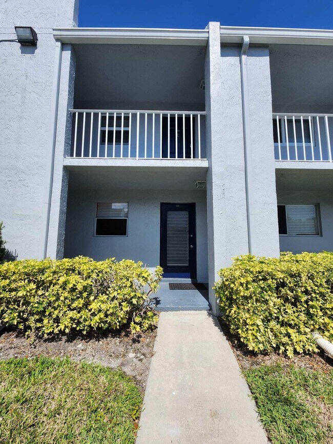 Foto del edificio - 2920 SW 22nd Ave