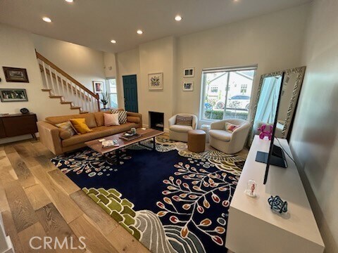 Foto del edificio - 3211 3rd Ave