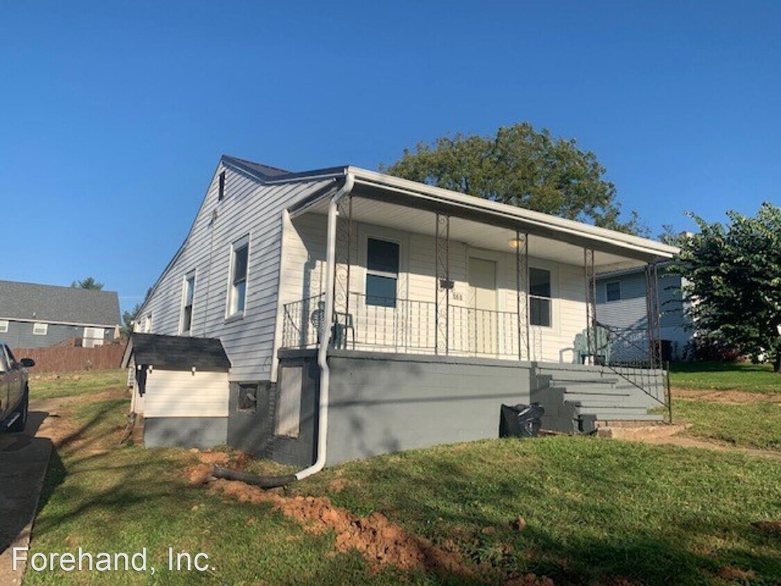 Primary Photo - 2 br, 1 bath House - 425 PATRICK STREET
