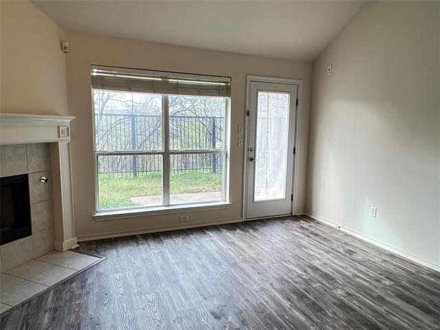 Building Photo - 7960 Glenway Dr
