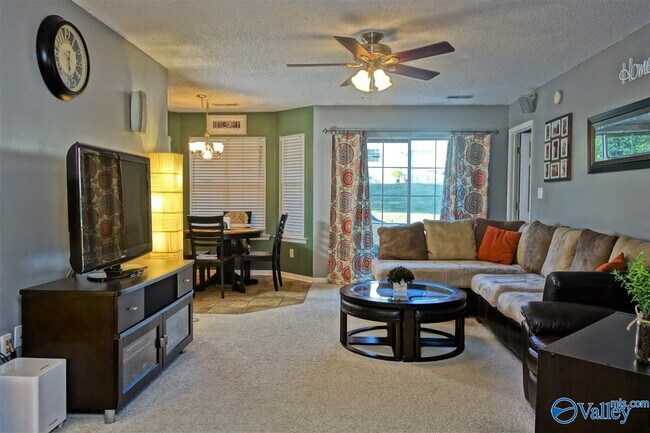 Foto del edificio - 166 Sandy Hollow Dr NW
