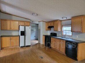 Building Photo - 1612 US-25W