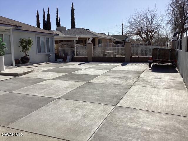 Foto del edificio - 45034 Redwood Ave