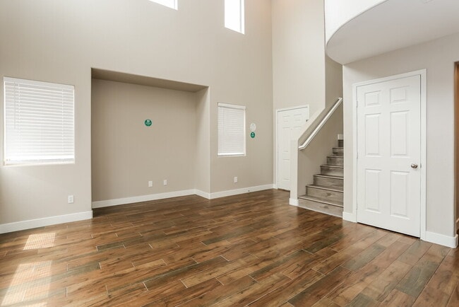 Building Photo - 9120 Spoonbill Ridge Pl