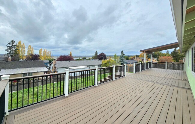 Foto del edificio - 3 Bedroom Home in Marysville - 1/2 off 1st Months Rent!