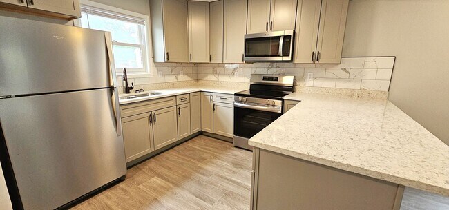 Foto del edificio - 6 West St