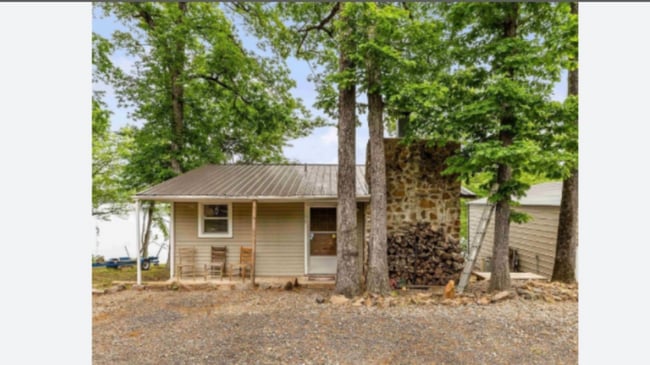 Building Photo - 138 Ridge Rd