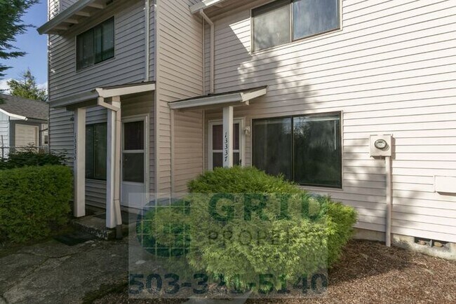 Building Photo - 13337 SE Stark St