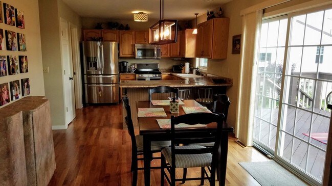 Foto del edificio - 4631 W. Anita Lane - 4 Bedroom Executive Home