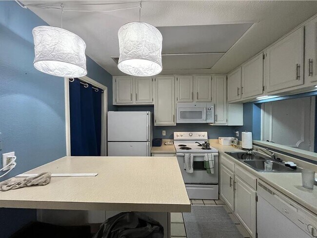 Foto del edificio - 806 W 24th St