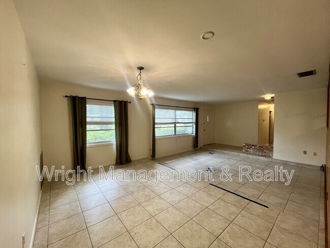 Building Photo - 58 Arnoni Dr